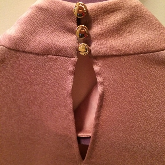 SOLD Vince Camuto Choker Top Satin Mock Neck, S - Picture 4 of 8